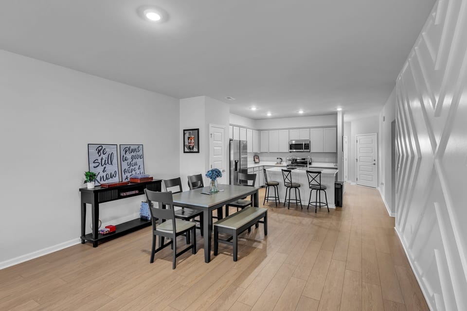 Floor, Indoors, Flooring, Dining Room, Dining Table