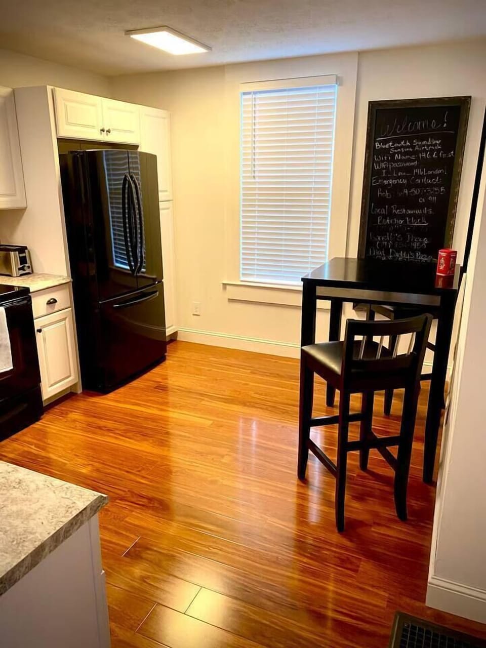 Big Kitchen with everything you need for preparing a great meal! (2)