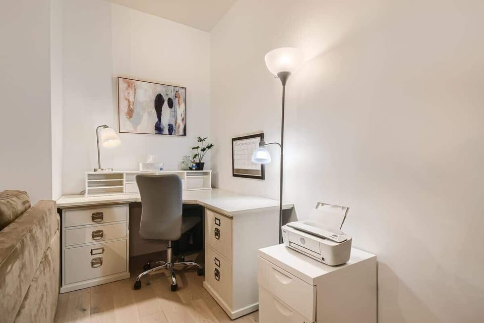 Desk area 