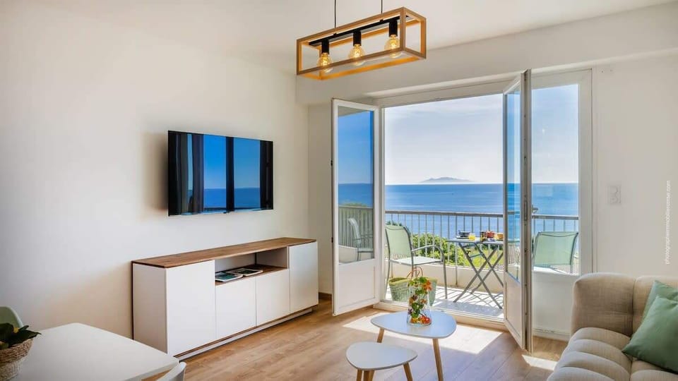 vue imprenable sur la mer 