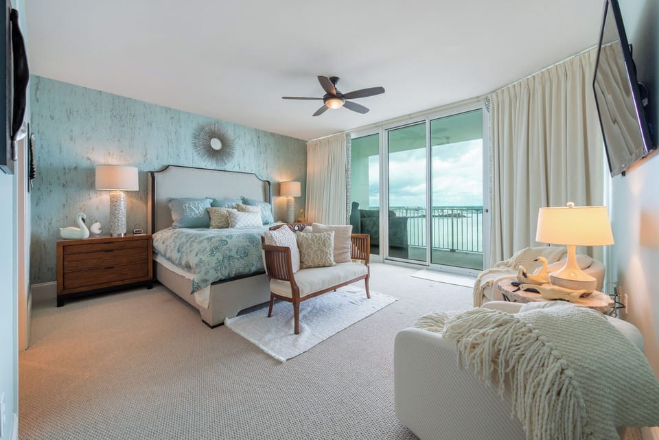Caribe Resort B1007 Master Bedroom