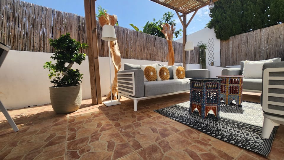 Image 12