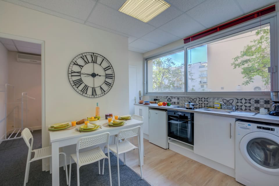 Kitchen and dining area