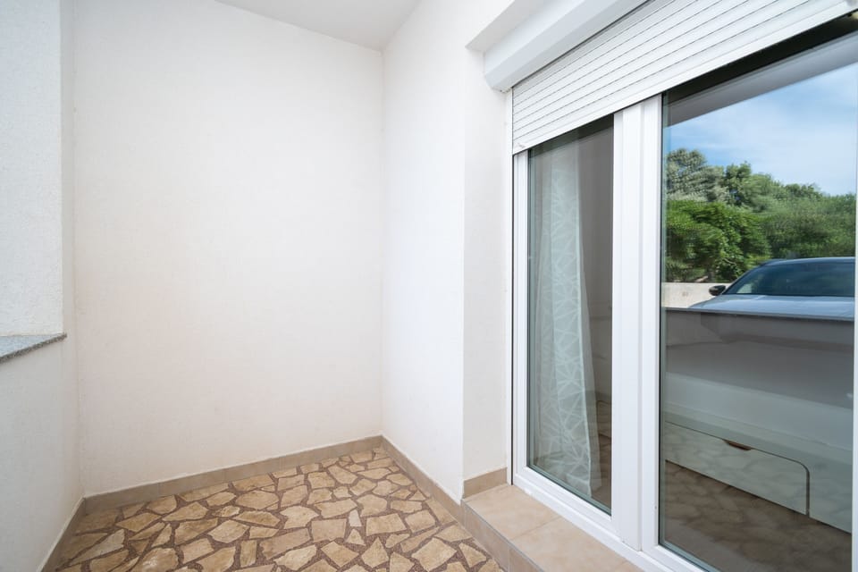 Terrace 2