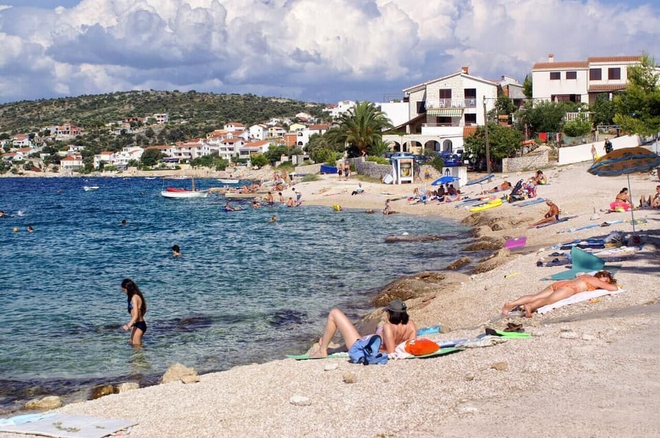 Nearby beaches
