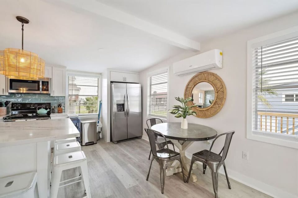This dining area is located off the kitchen