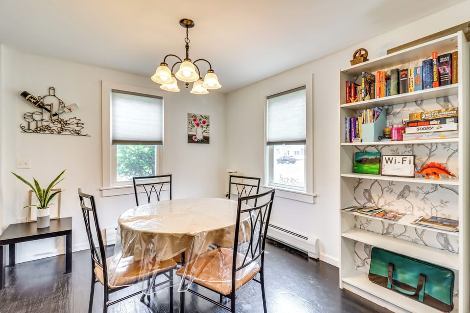 Dining Area | 1st Floor | Dishware/Flatware | Books | Board Games