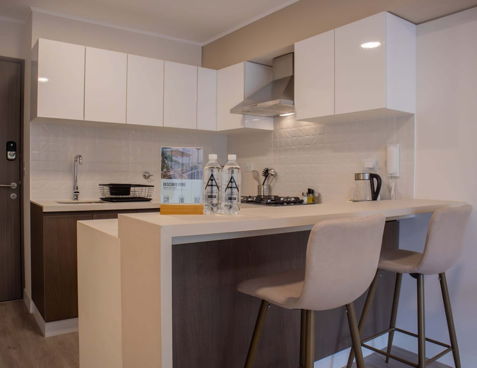 Spacious kitchen 