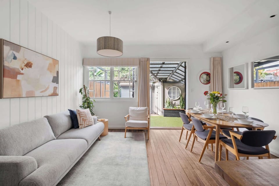 From casual sips to full dinners, this living and dining area brings everyone together.