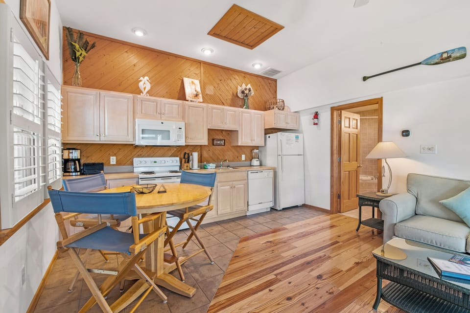 CV3A-South-Point-Dining-Kitchen-Area-V3
