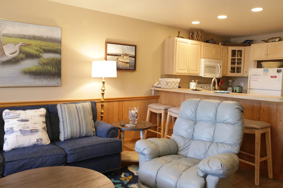 CV5 Living Room Kitchen