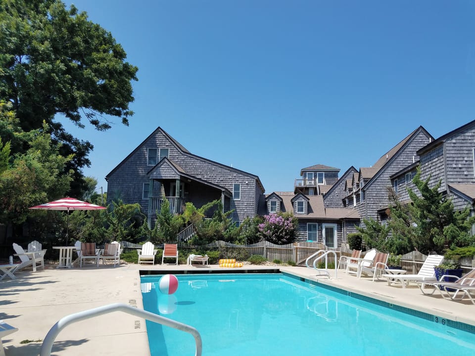 Castle Pool August 2018