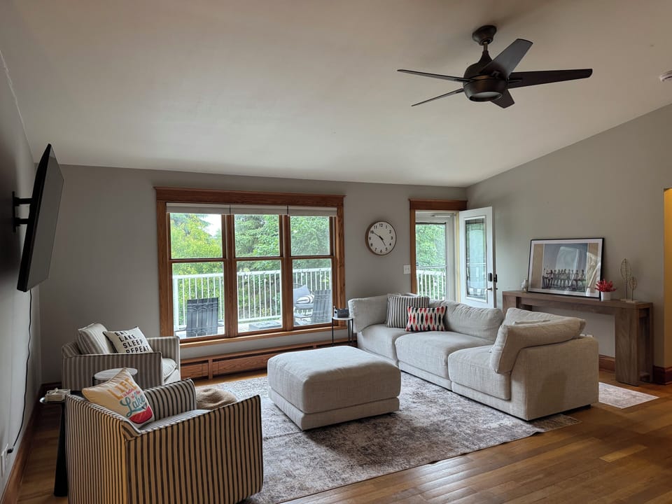 Upstairs living room