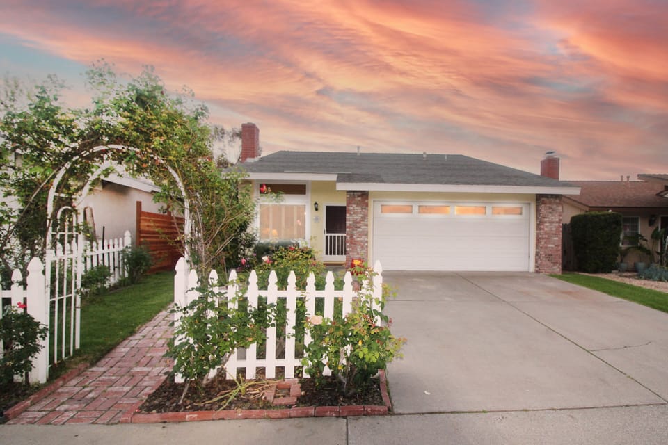 Mission Viejo sunset, rose arch & garden calm—your timeless retreat.