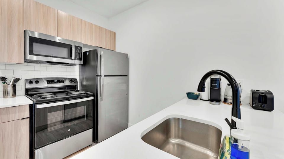 Full Kitchen