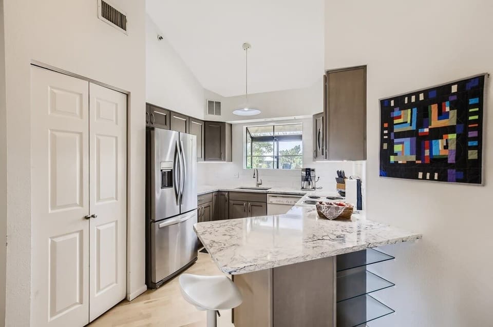 Fully equipped kitchen