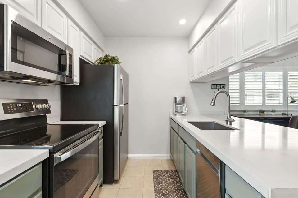 A kitchen with all your basic cooking tools
