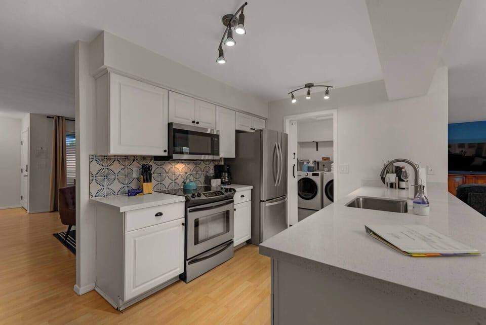 Open Kitchen