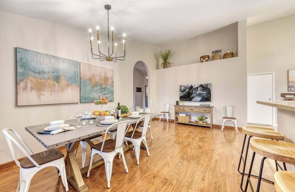 Large Living Room