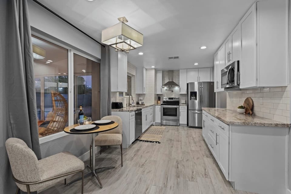 Large Kitchen