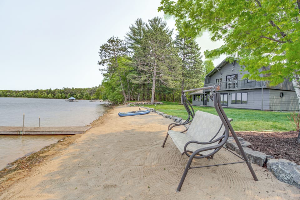 Brainerd Vacation Rental | 4BR | 3BA | 2,500 Sq Ft | Step-Free Entry
