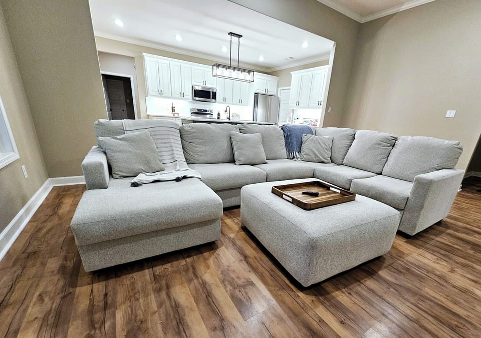 Cozy secrional and open concept living!