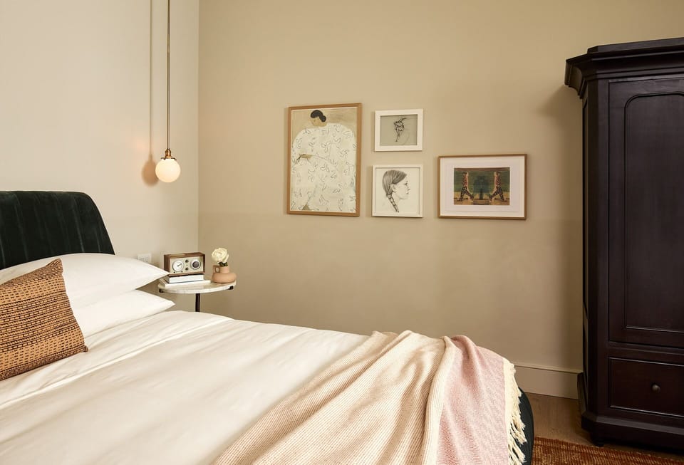 Unit with King size bed