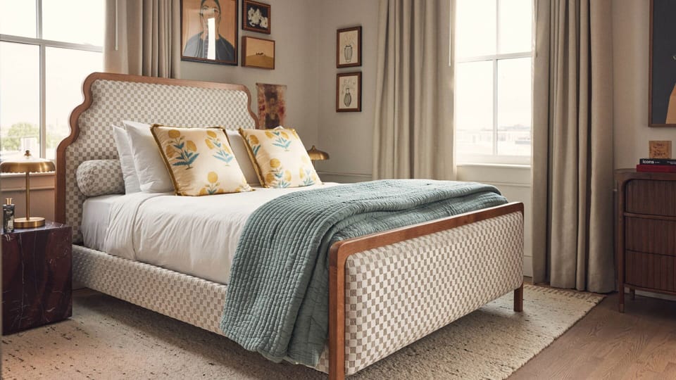 Unit with 1 King size bed