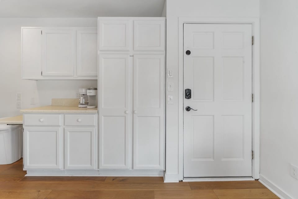 Kitchen Storage  | 15 Ocean Park Court | Isle of Palms, SC | IOP Escapes