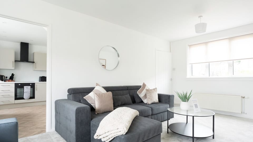 Living Room / Lounge