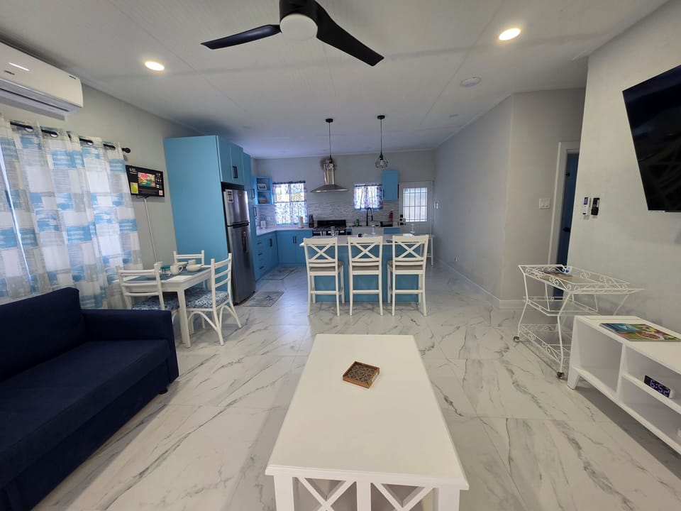 Living Room & Kitchen View