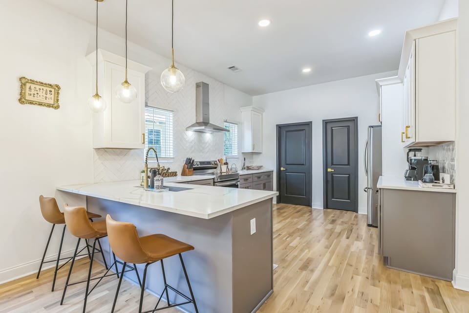 Indoors, Floor, Kitchen, Home Decor, Appliance