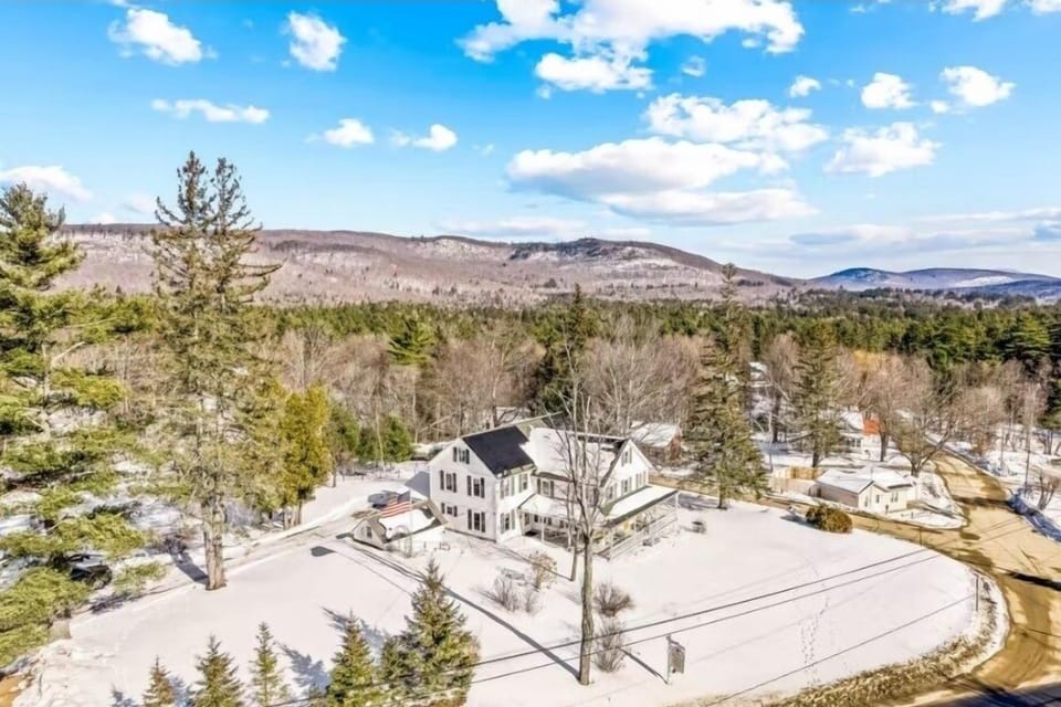 Outdoors, Architecture, Building, House, Aerial View