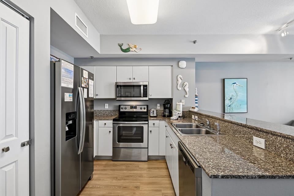 Full Kitchen