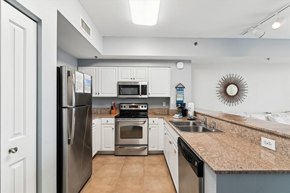 Full stainless Kitchen
Standard coffee pot and Keurig