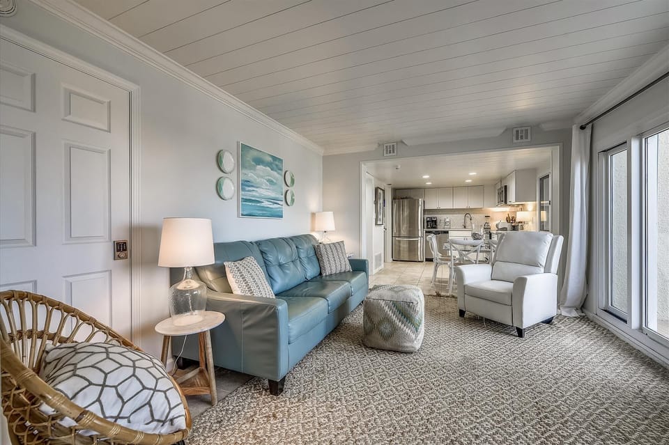 Living room + sleeper sofa (sleeps 1-2)