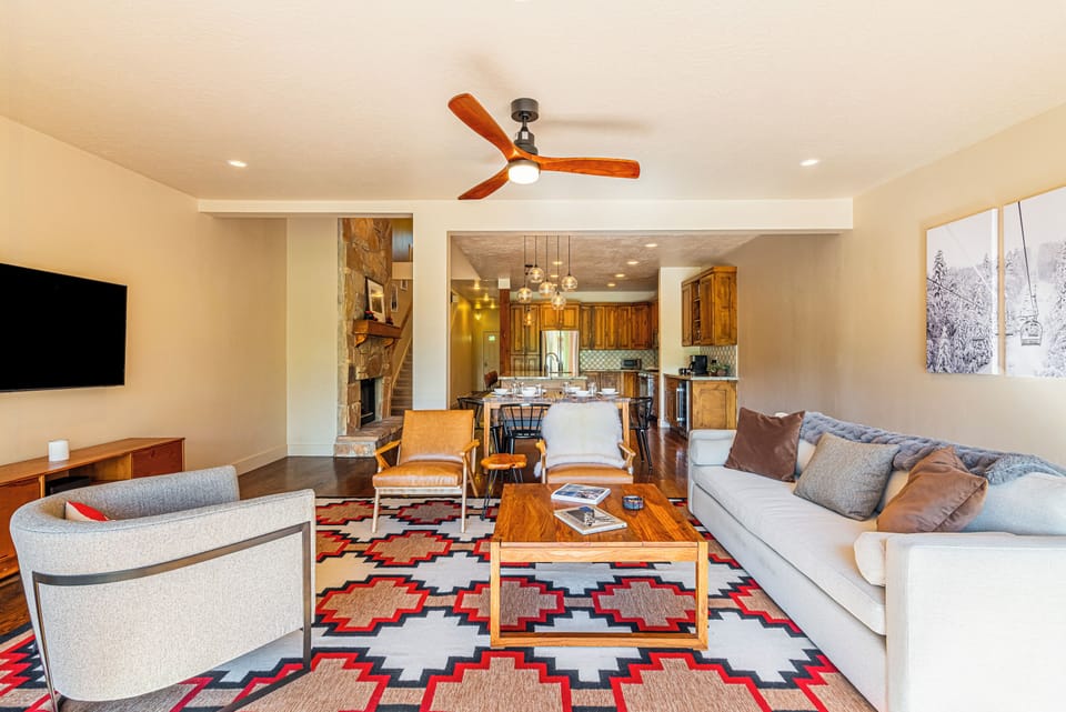 Main level great room