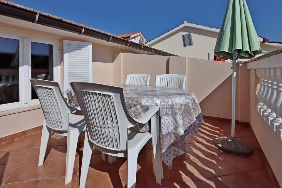 Terrace 1