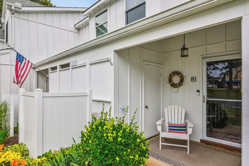 Main Level,Porch,
