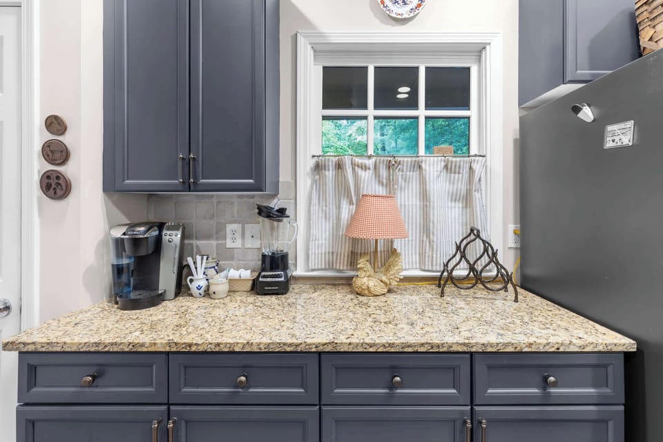 Kitchen/Coffee Station