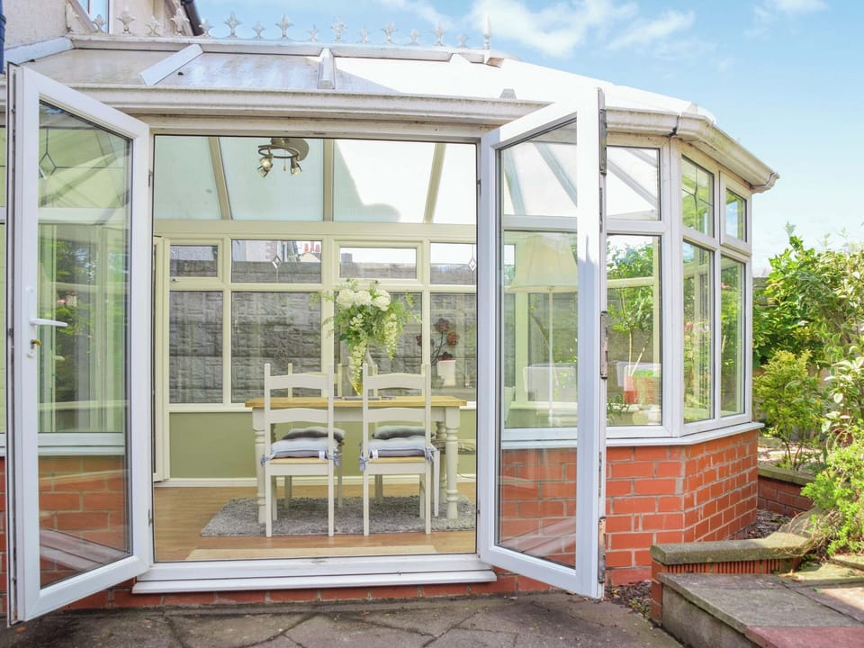 Veranda | Garden View, Blackpool