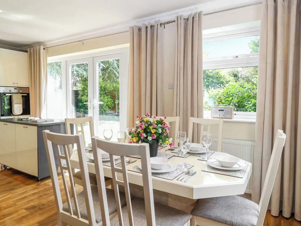Dining Area | Cedar Cottage, Blofield