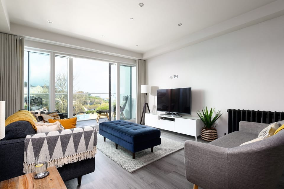 Living room at 2 The Strand, Porth, Cornwall, self catering with Beach Retreats.