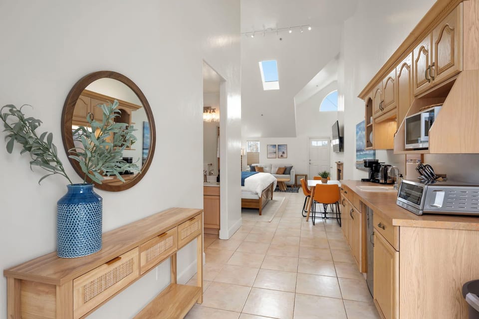 Welcoming penthouse entryway creating a cozy first impression