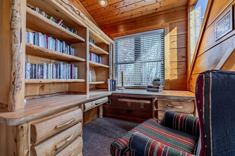 The ultimate writer's cabin. Brew a cup of tea, grab a book from our shelves, and let the mountain solitude inspire you.