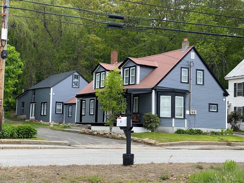 Nice view of the front of the home.