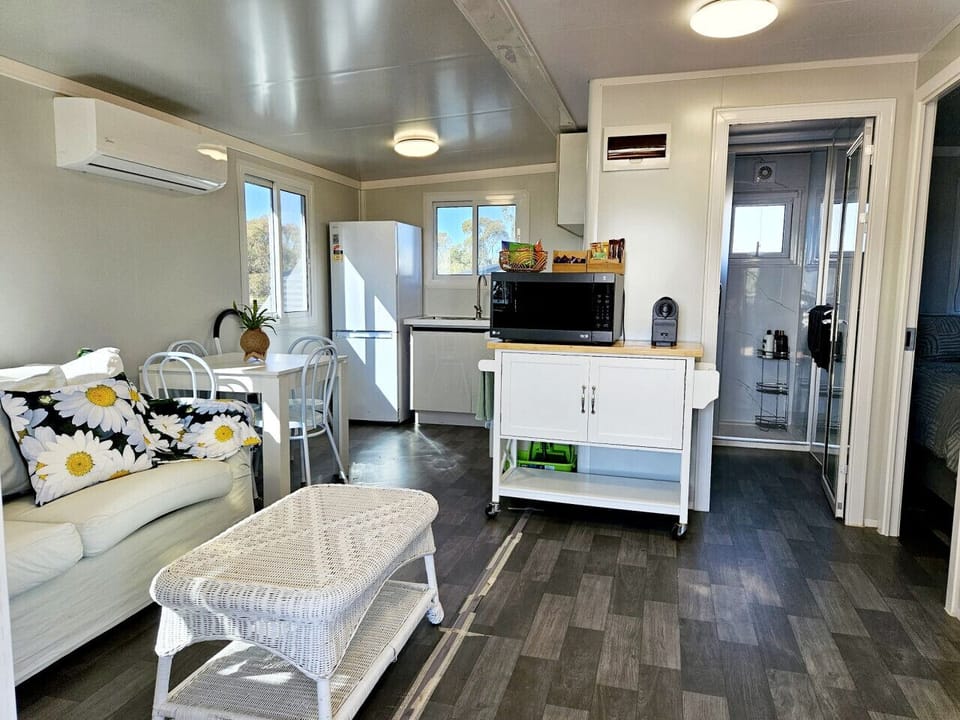 Cozy interior with air-conditioning & heating.