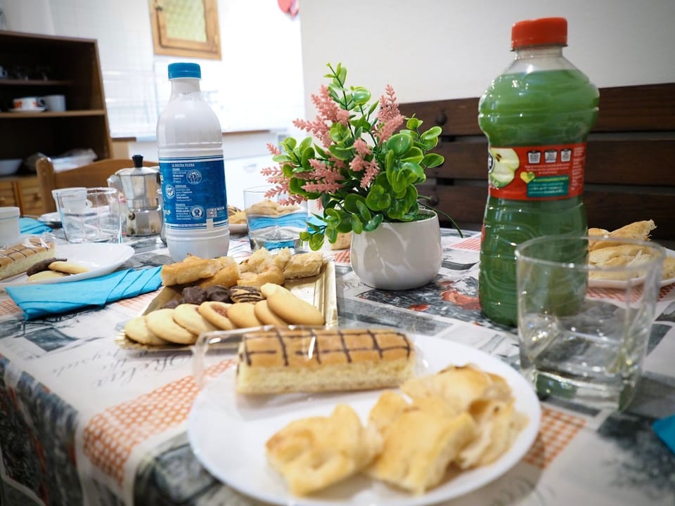 Breakfast meal