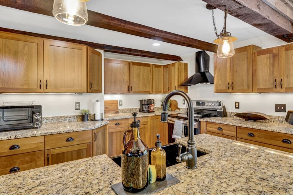 This open kitchen layout is ideal for socializing while preparing delicious meals together.