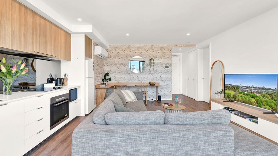 Richmond Retreat | Open plan living area | Air conditioning | Smart TV | WiFi